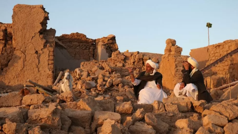 Tërmeti në Afganistan: Qindra të vdekur nga tërmeti i fuqishëm